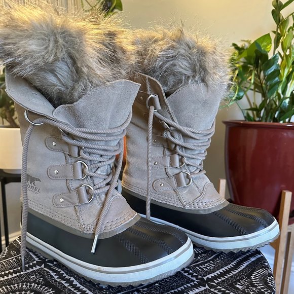 Sorel Shoes - JOAN OF ARCTIC™ BOOT